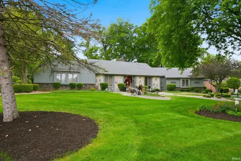 7003 Balmoral Dr, Fort Wayne, IN 46804