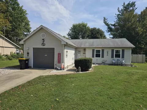 3721 S Tyler Ln, Bloomington, IN 47403