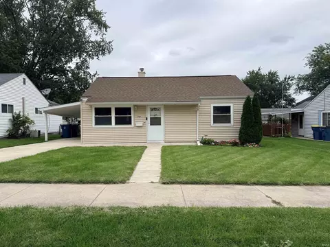 707 Randolph St, Angola, IN 46703