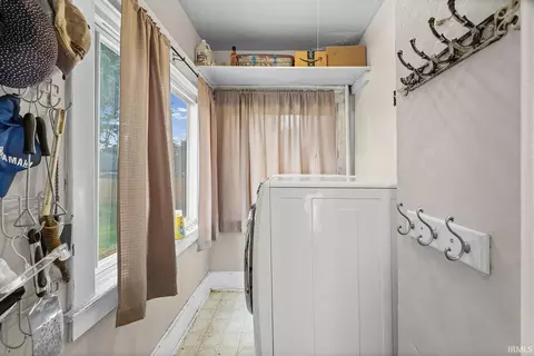 Other - 309 E Walnut St, Chalmers, IN 47929 photo 4 of 7