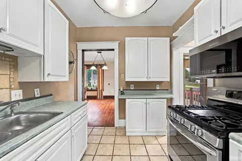 Kitchen - 309 E Walnut St, Chalmers, IN 47929 photo 3 of 3