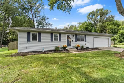 51555 Forestbrook Ave, South Bend, IN 46637