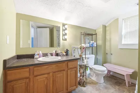 Bath - 701 Sixth St, Howe, IN 46746 photo 2 of 2