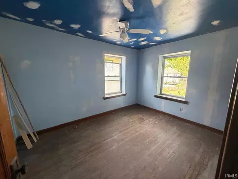 Bedroom - 501 16th St, Bedford, IN 47421 photo 1 of 3