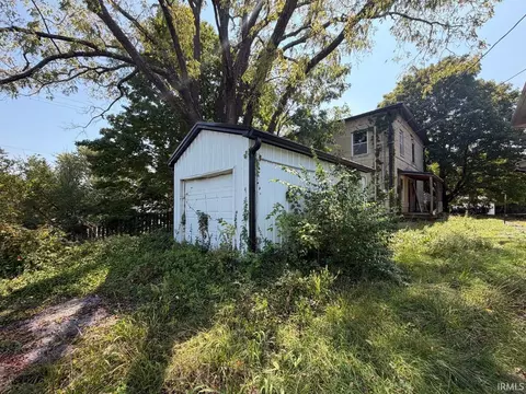Exterior - 501 16th St, Bedford, IN 47421 photo 6 of 8