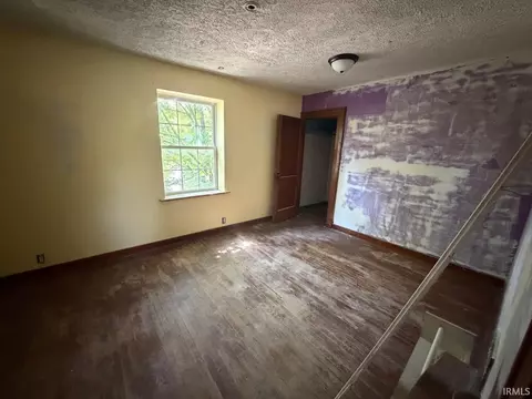Bedroom - 501 16th St, Bedford, IN 47421 photo 3 of 3