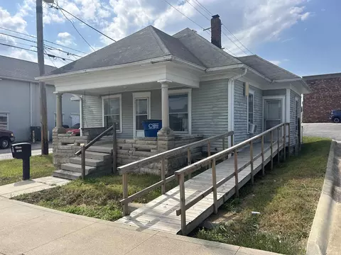 1611 L St, Bedford, IN 47421 photo 2