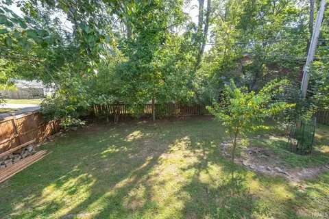 Exterior - 603 Eagleson Ave, Bloomington, IN 47401 photo 13 of 14