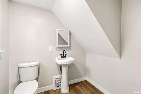 Bath - 1114 E Bowman St, South Bend, IN 46613 photo 1 of 3