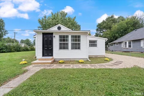 950 Swan St, Huntington, IN 46750