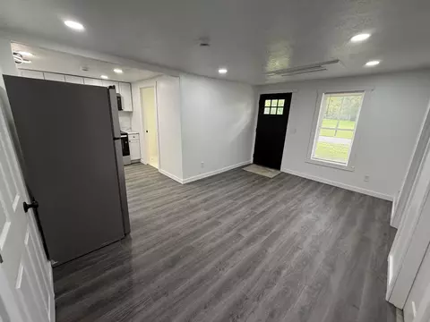Living - 265 Peneton St, Waterloo, IN 46793 photo 1 of 3
