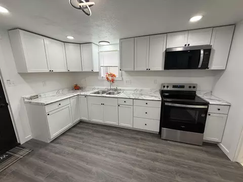 Kitchen - 265 Peneton St, Waterloo, IN 46793 photo 3 of 6