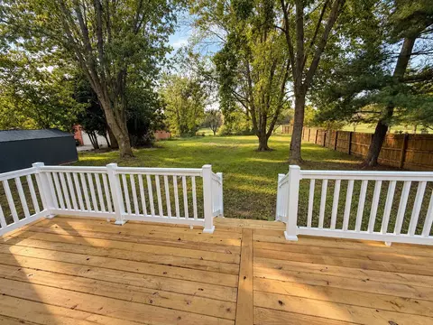 Exterior - 265 Peneton St, Waterloo, IN 46793 photo 6 of 9