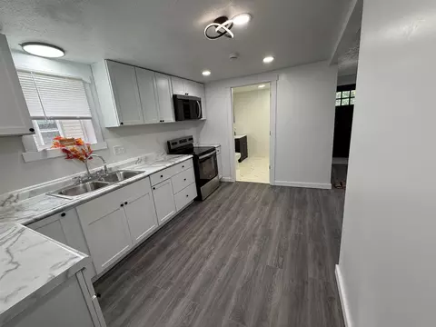 Kitchen - 265 Peneton St, Waterloo, IN 46793 photo 5 of 6