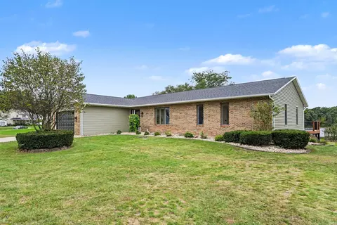 Exterior - 52105 Arrowhead Cir, Granger, IN 46530 photo 3 of 9