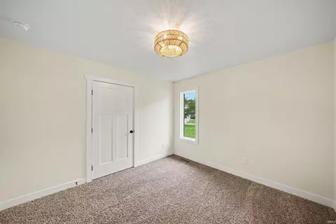 Bedroom - 52105 Arrowhead Cir, Granger, IN 46530 photo 3 of 5