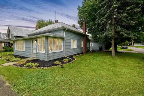 412 W First St, Milford, IN 46542