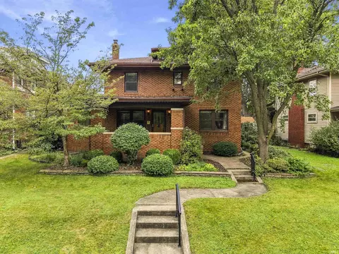 1307 Kensington Blvd, Fort Wayne, IN 46805
