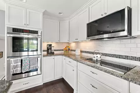 Kitchen - 3528 County Road 34 Rd, Waterloo, IN 46793 photo 4 of 5