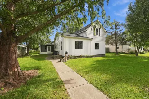 127 S 9th St, Decatur, IN 46733
