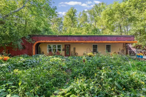 664 W 100 N Ln, Williamsport, IN 47993
