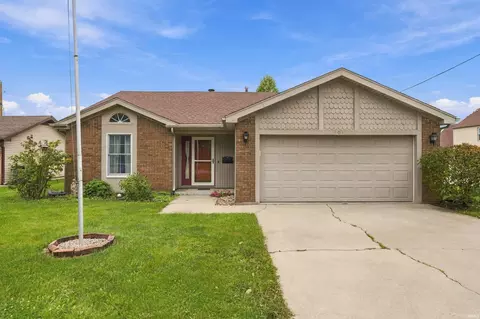 104 Evergreen Ln, Decatur, IN 46733