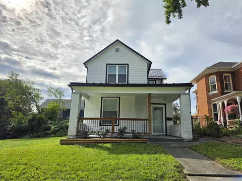 2716 Hoagland Ave, Fort Wayne, IN 46807