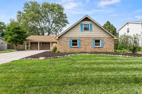 3427 Amulet Dr, Fort Wayne, IN 46815