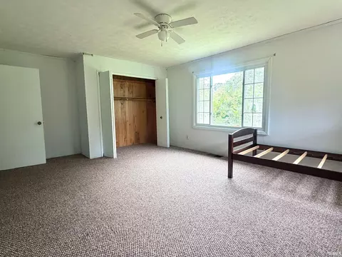 Bedroom - 2959 Lawrenceport Rd, Mitchell, IN 47446 photo 1 of 3