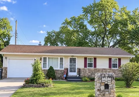 817 Fieldhouse Ave, Elkhart, IN 46517