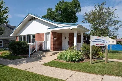 1223 N Center St, Plymouth, IN 46563