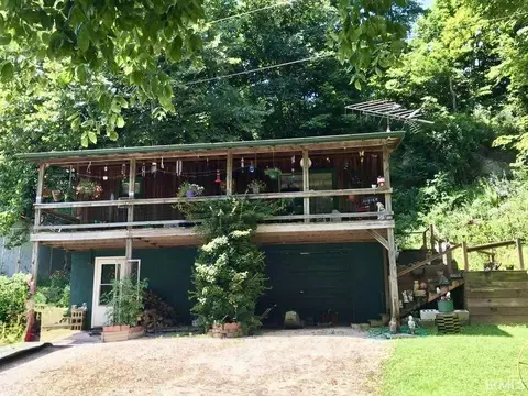 16093 Mcbride Bluff Rd, Shoals, IN 47581