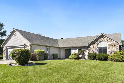 9419 Newgate Ct, New Haven, IN 46774