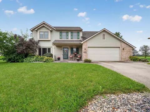 815 Hempford Pl, Fort Wayne, IN 46819