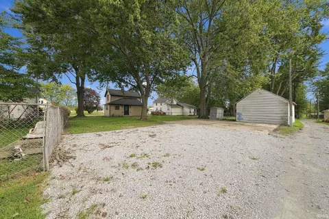 Exterior - 307 E Covell St, Garrett, IN 46738 photo 4 of 6