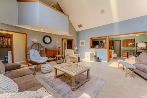 Living - 660 Lems Way, Wabash, IN 46992 photo 2 of 4