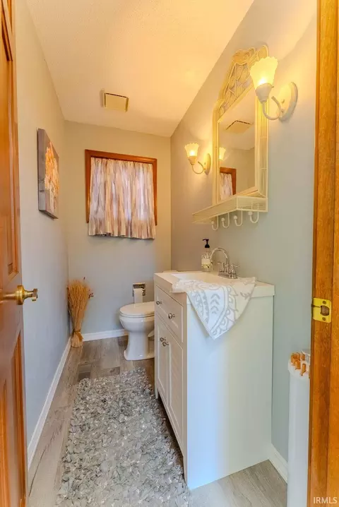 Bath - 660 Lems Way, Wabash, IN 46992 photo 1 of 6