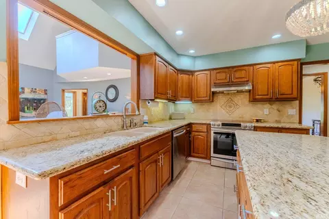 Kitchen - 660 Lems Way, Wabash, IN 46992 photo 6 of 7