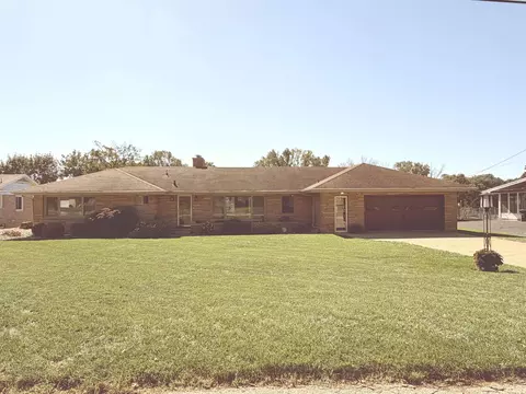 1825 Rainbow Bend Blvd, Elkhart, IN 46514
