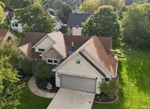8006 Grayfield Ct, Fort Wayne, IN 46825