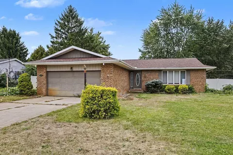 59141 Peppermint Dr, Elkhart, IN 46517