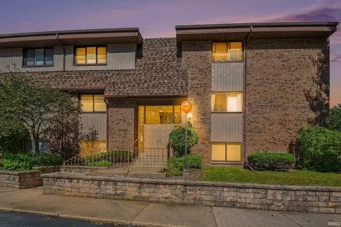 1447 Wildflower Way #202, South Bend, IN 46617
