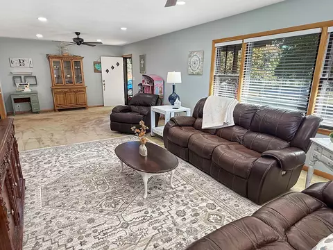 Living - 110 E 32nd St, Jasper, IN 47546 photo 3 of 3
