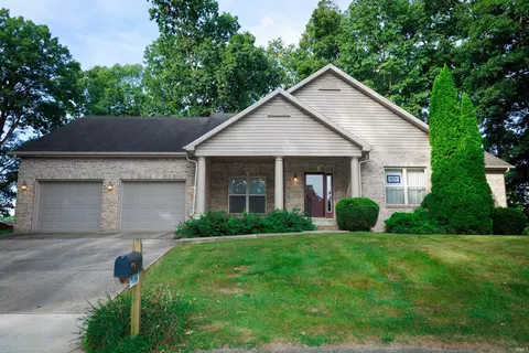 104 Maple Cove Cv, Williamsport, IN 47993