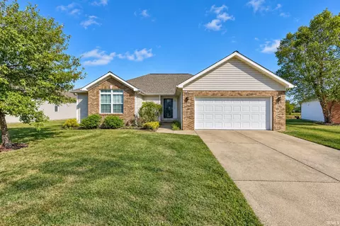 3900 Canyon Rock Ct, Evansville, IN 47725