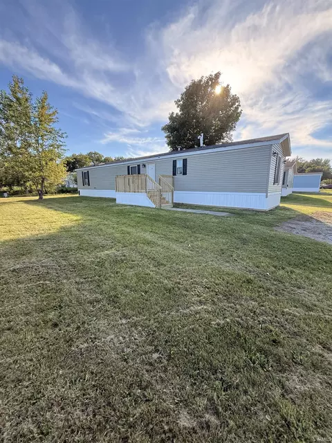 3757 N 900 #135, Cromwell, IN 46732