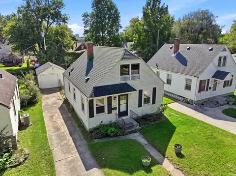522 Curdes Ave, Fort Wayne, IN 46805