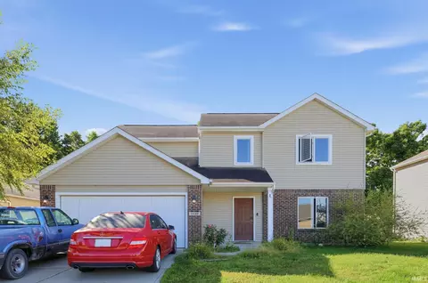 2189 Seven Peaks Dr, Cicero, IN 46034