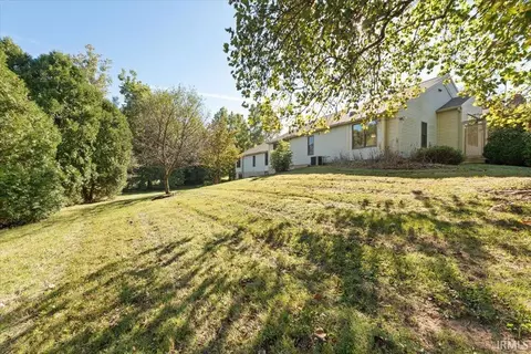 Exterior - 2260 E Cape Cod Dr, Bloomington, IN 47401 photo 5 of 7