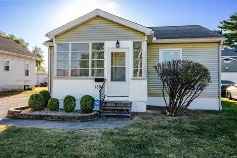 1804 Aviation Ave, Evansville, IN 47711